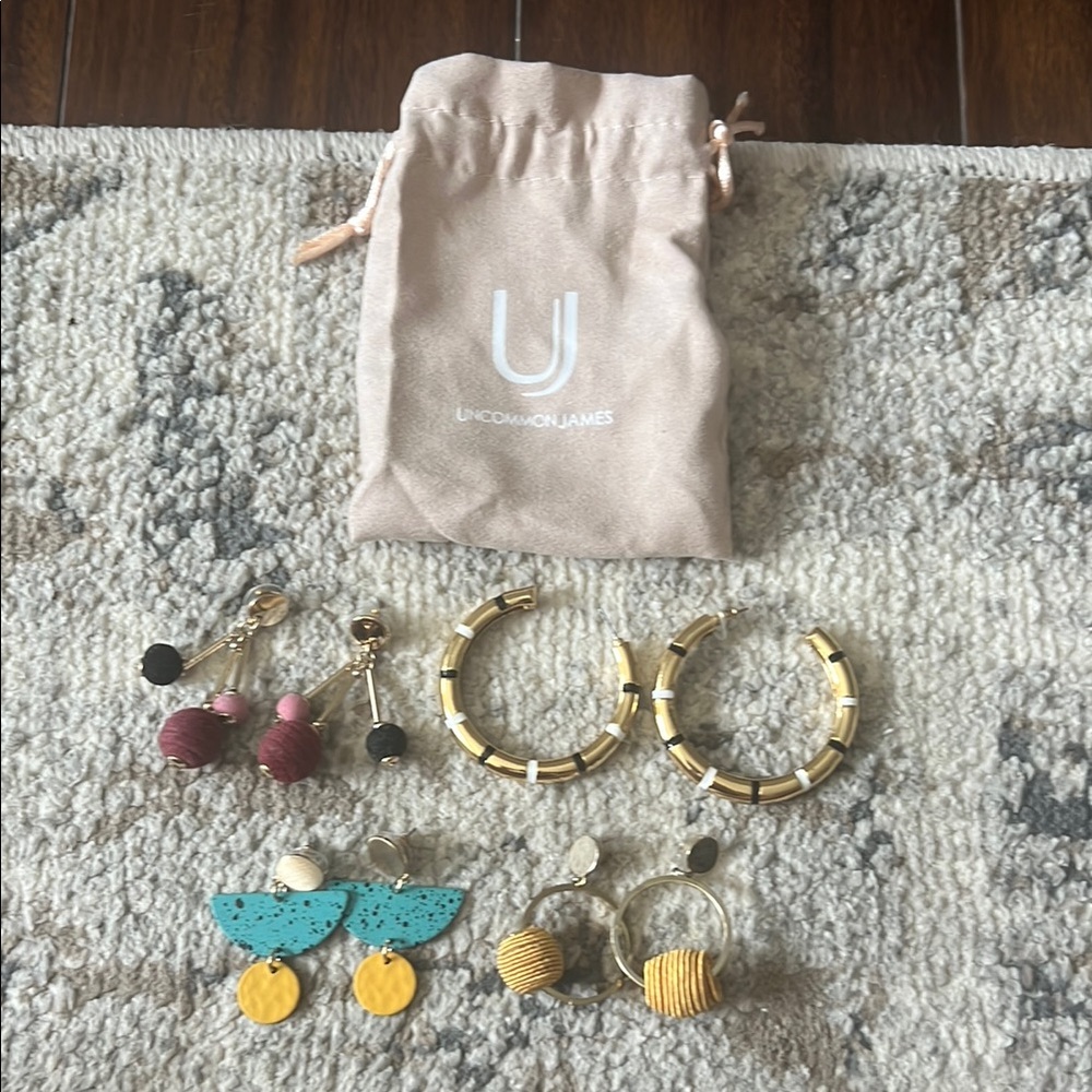 Lot of 4 Earrings